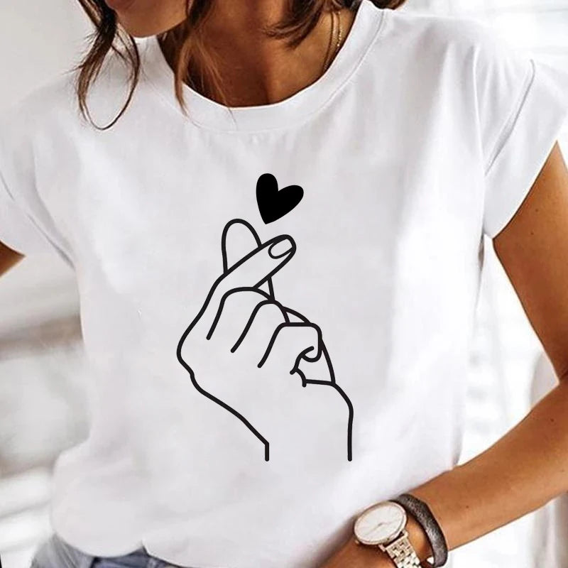 New Women T Shirt Cute Than Heart Printed T-shirt Fashion Love Heart Loose Short Sleevs Round Neck T-shirt Casual Female Tops