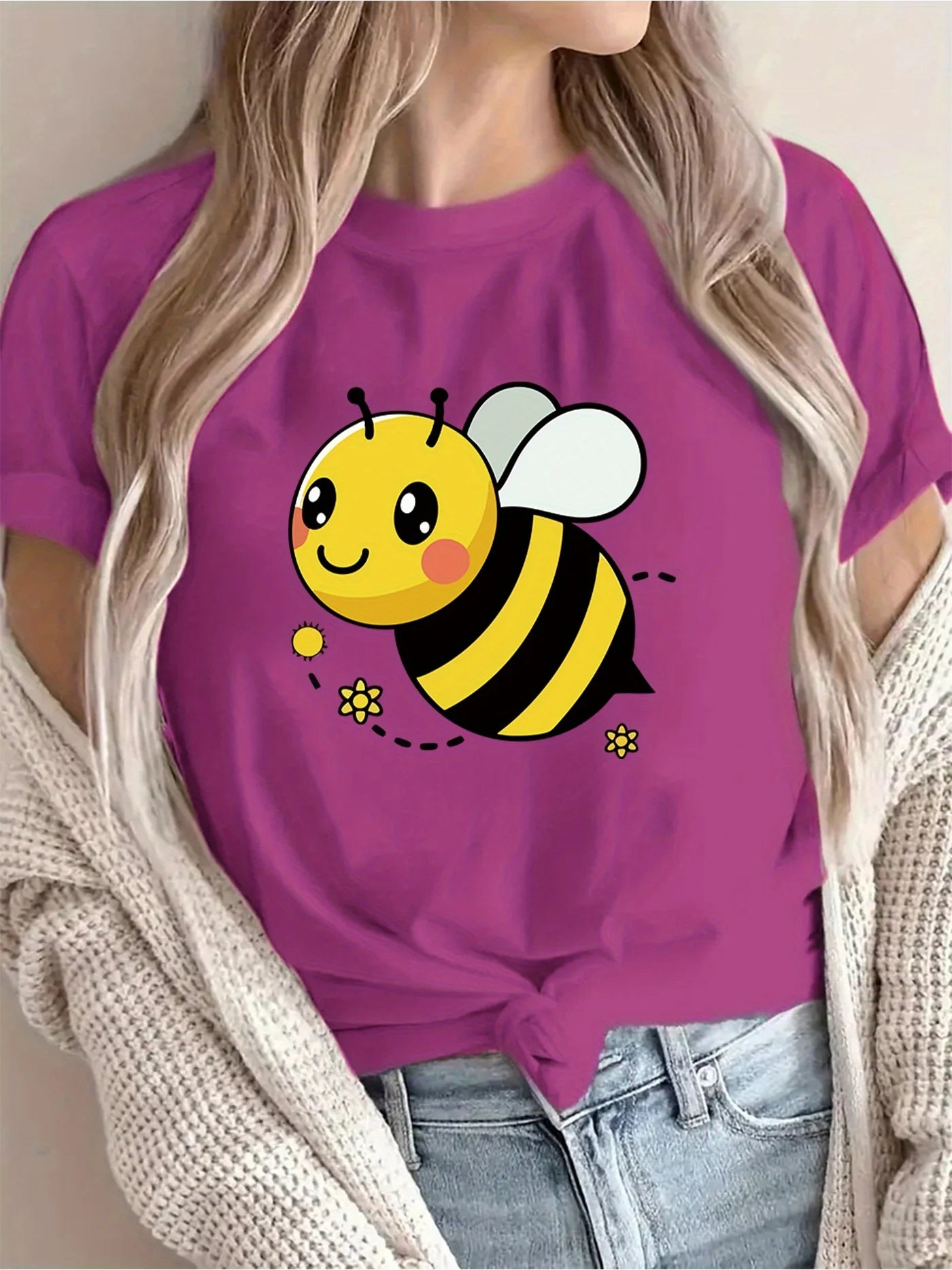 Women's Casual Short Sleeve T-Shirt Cute Cartoon Bee & Floral Print Breathable Round Neck Tee for Spring/Summer