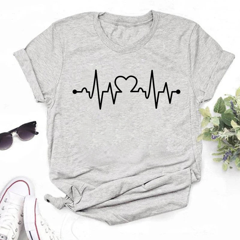 New Women T Shirt Cute Than Heart Printed T-shirt Fashion Love Heart Loose Short Sleevs Round Neck T-shirt Casual Female Tops