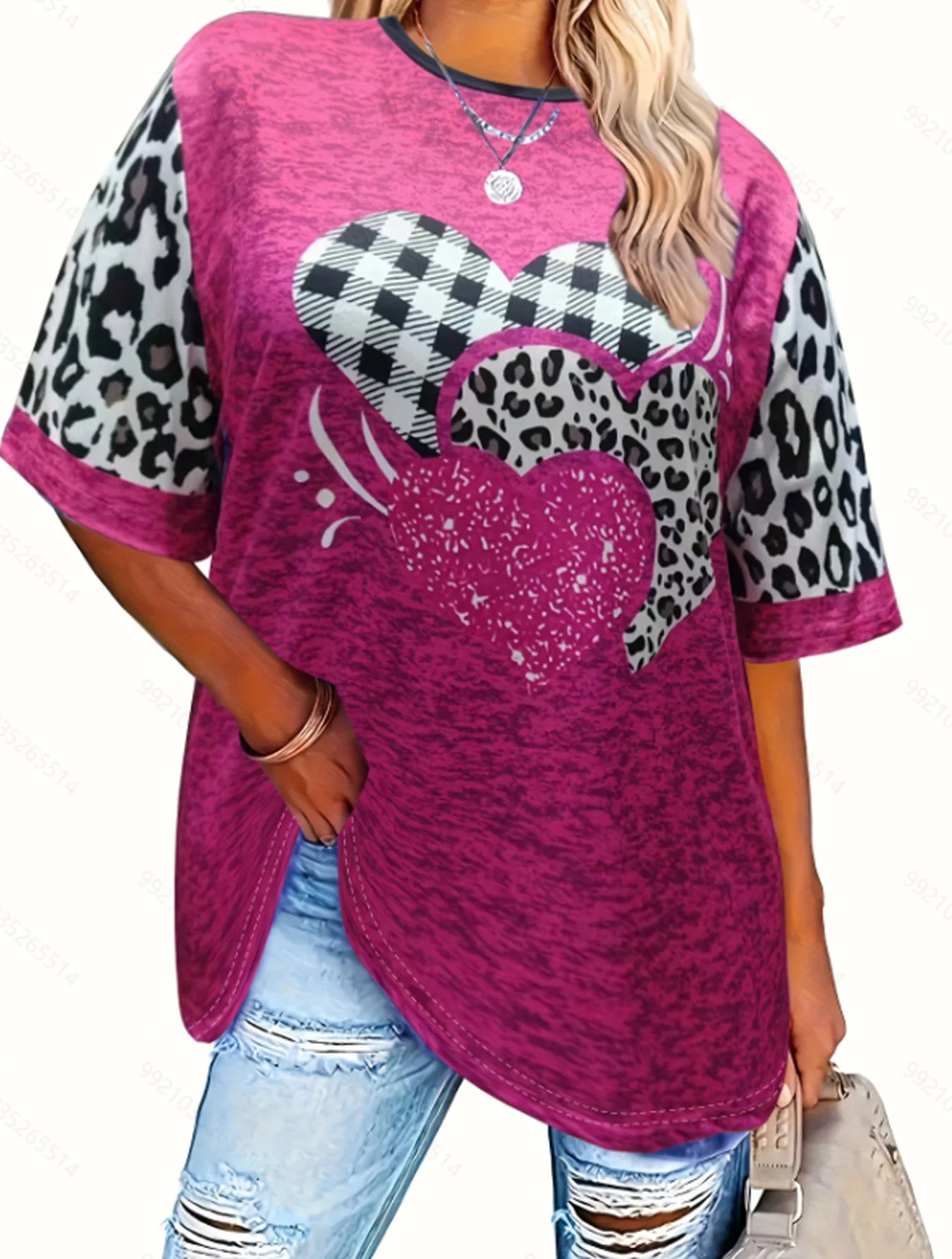 Plus size women's love printed round neck pullover T-shirt women's tops fashionable and versatile knitted tops