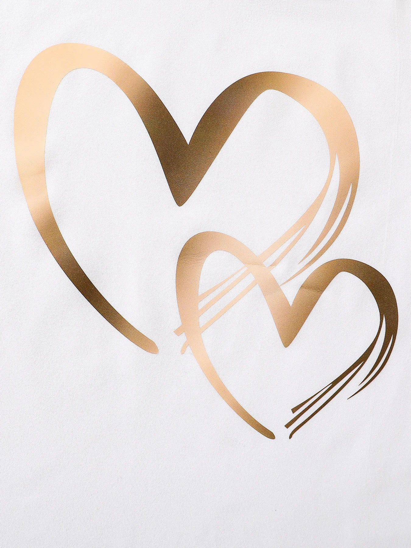 A 3-piece set of 2025 summer fashion girls' cool and breathable heart-shaped pattern printed T-shirts