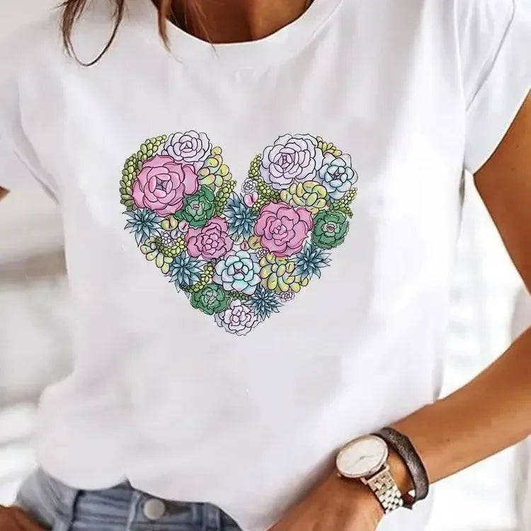 Love Heart Print Plus Size T-shirt Women's Harajuku Short Sleeve Casual Women's T-shirt Clothing Street Tees Aesthetic Clothes