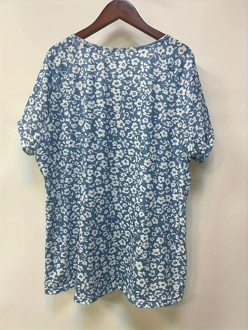 Plus Size Floral print pleated t-shirt, casual short-sleeved T-shirt spring and summer