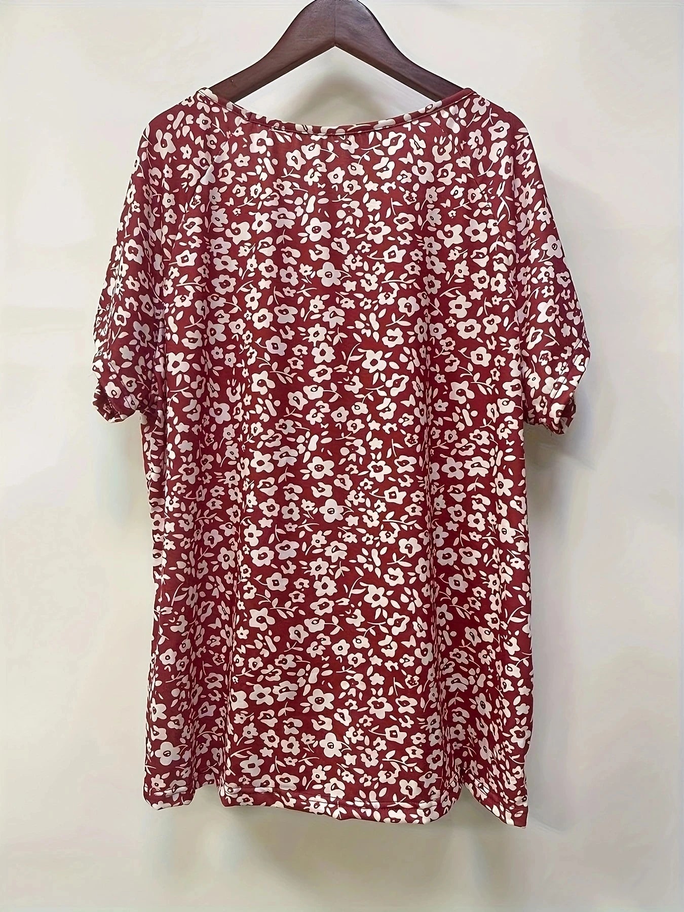 Plus Size Floral print pleated t-shirt, casual short-sleeved T-shirt spring and summer