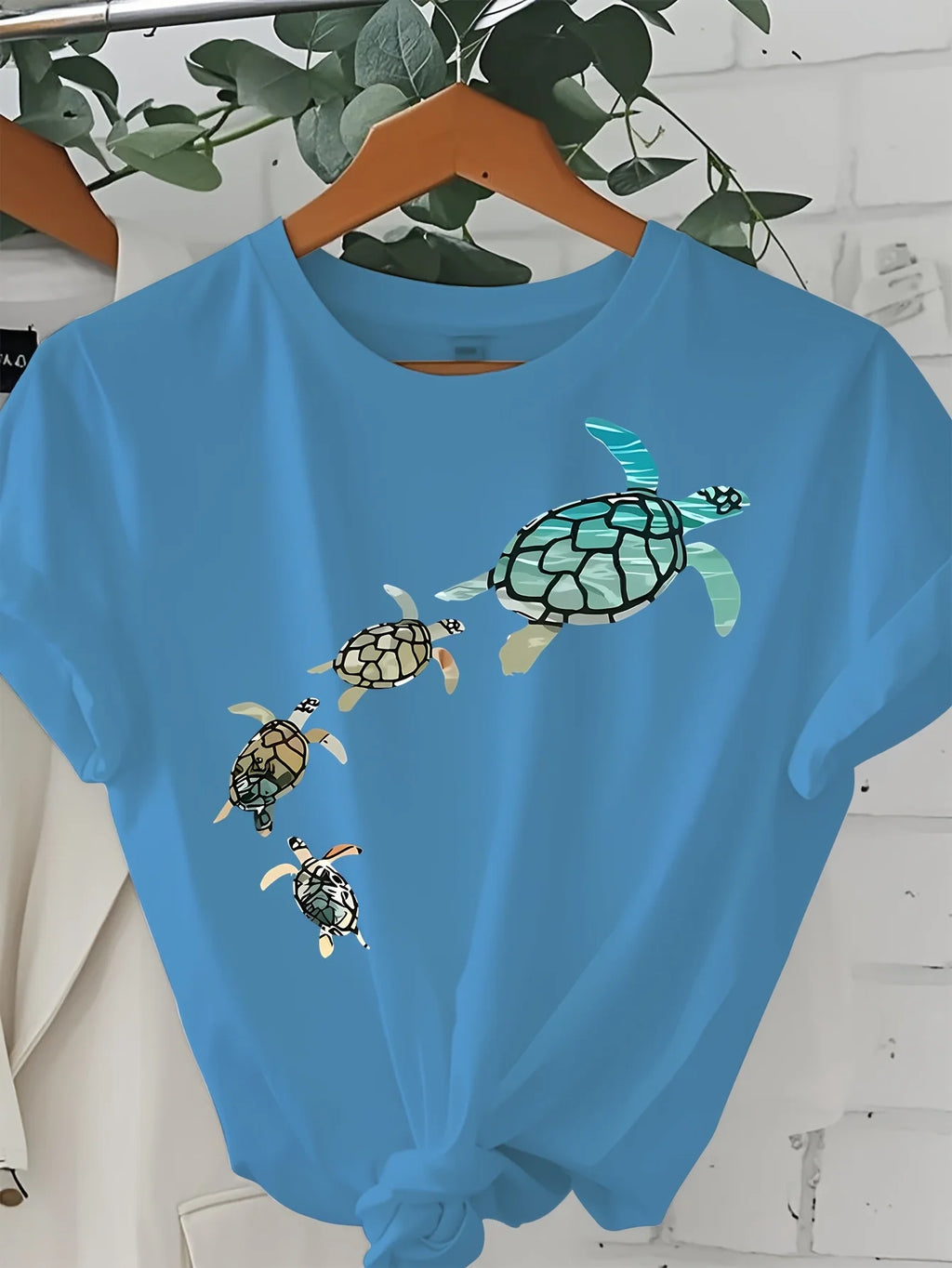 Women's Casual Short Sleeve T-Shirt Loose Fit Round Neck with Cartoon Turtle Graphic Print for Spring/Summer women clothing