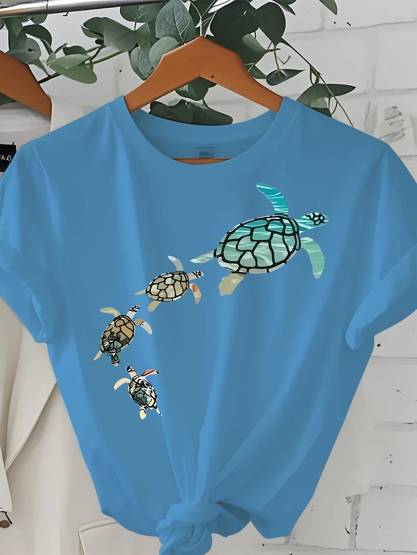 Women's Casual Short Sleeve T-Shirt Loose Fit Round Neck with Cartoon Turtle Graphic Print for Spring/Summer women clothing