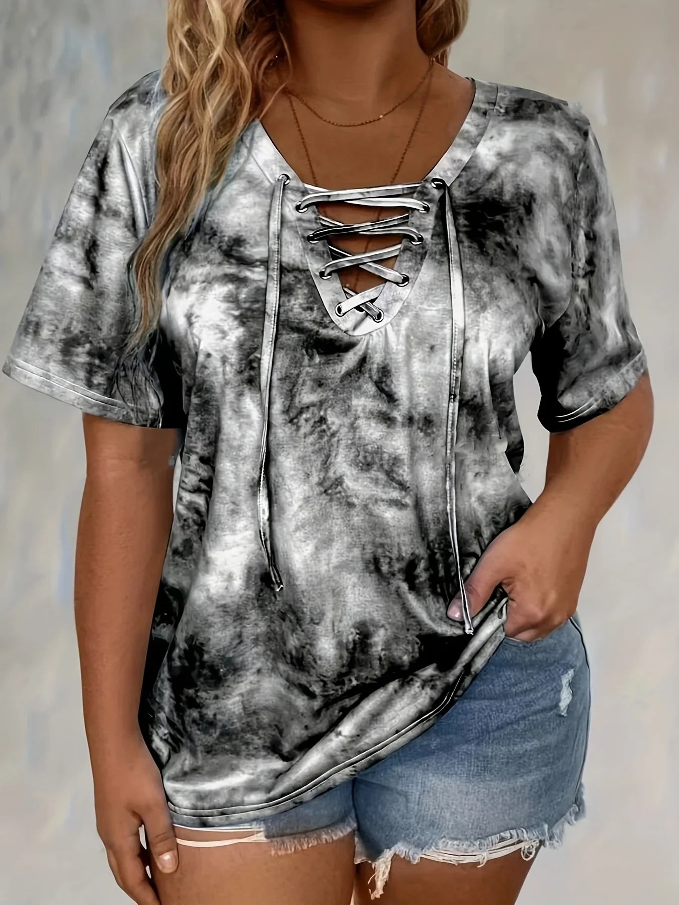 Plus Size Women's 1XL-5XL Fashion Tie Dye Print Short Sleeve T-Shirt Ladies Casual Loose Fit Tee with Lace-Up Drape Neck T-shirt