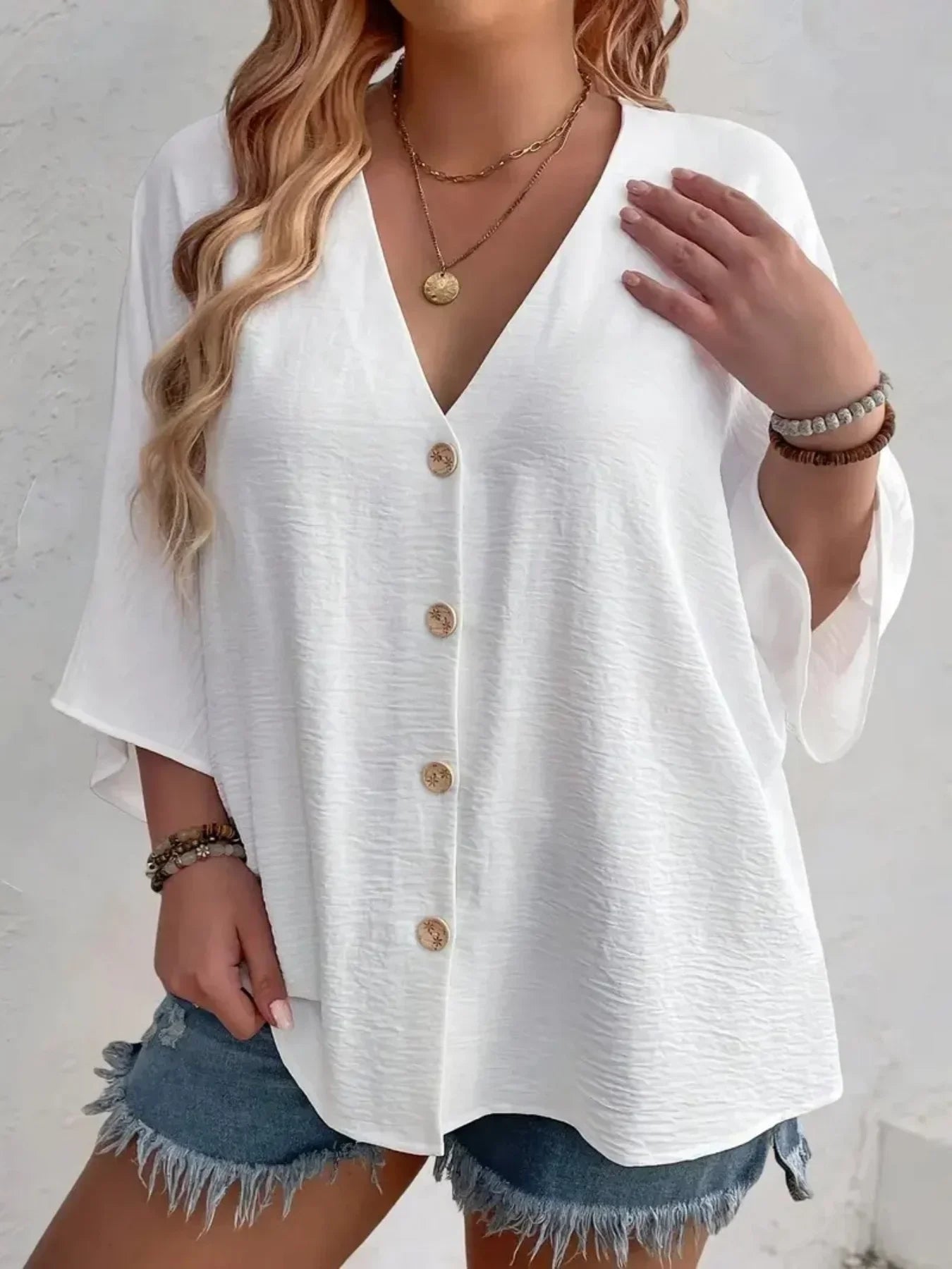 Women's Plus-size T-shirt Solid Color Breathable Spring/summer V-neck Button Travel Casual Wear with European and American Style